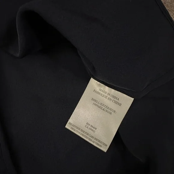 Theory silk sleeveless top P - Picture 6 of 6